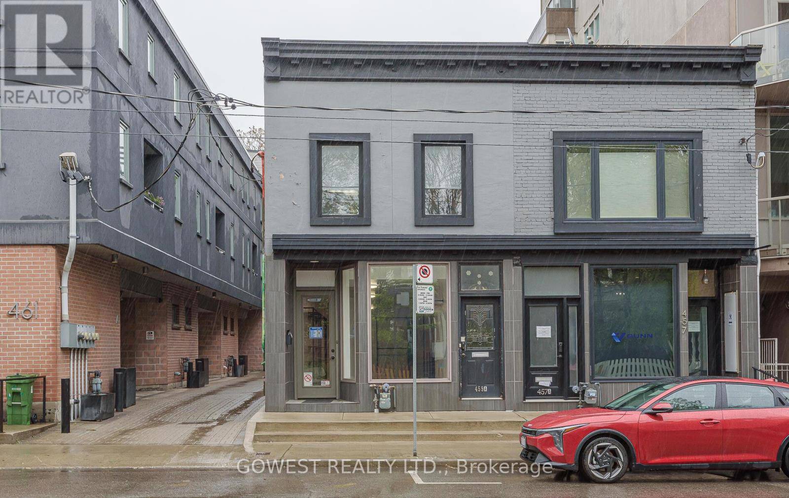 Toronto (roncesvalles), ON M6R2N4,459 RONCESVALLES AVENUE