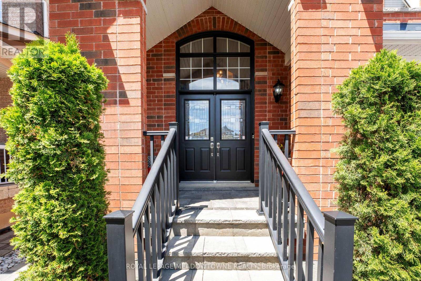 Milton (cl Clarke), ON L9T6N9,1186 EZARD CRESCENT