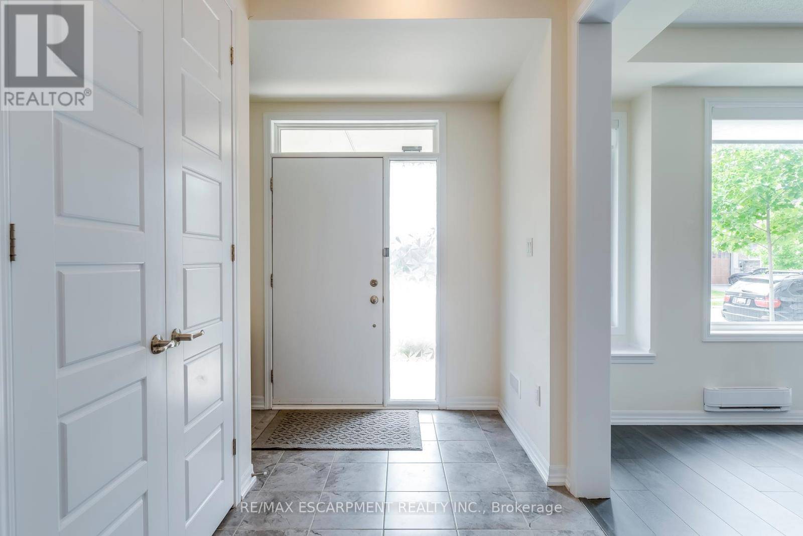 Oakville (go Glenorchy), ON L6M0X3,3343 VARDON WAY