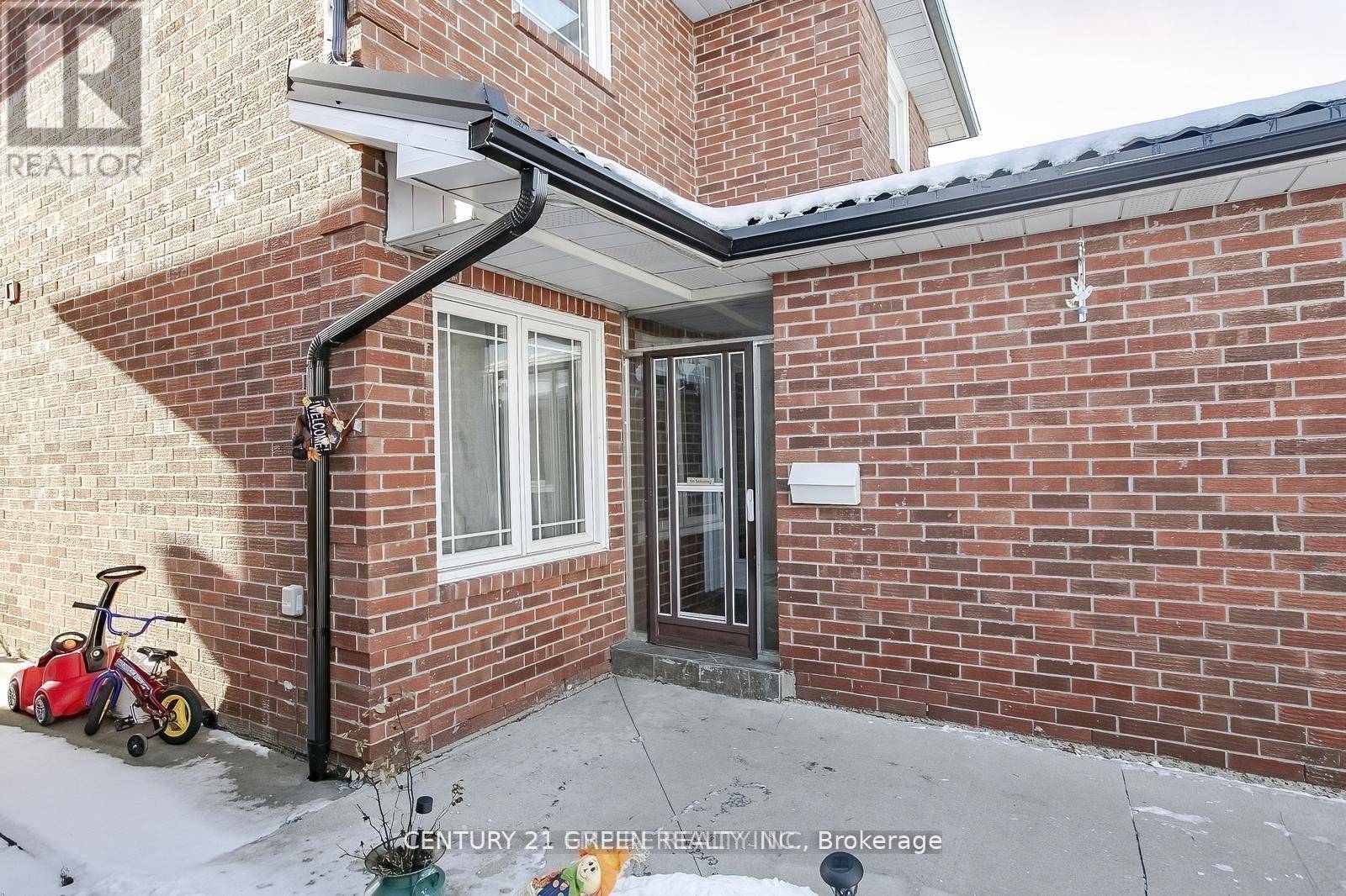Brampton (brampton West), ON L6X3M1,231 MURRAY STREET