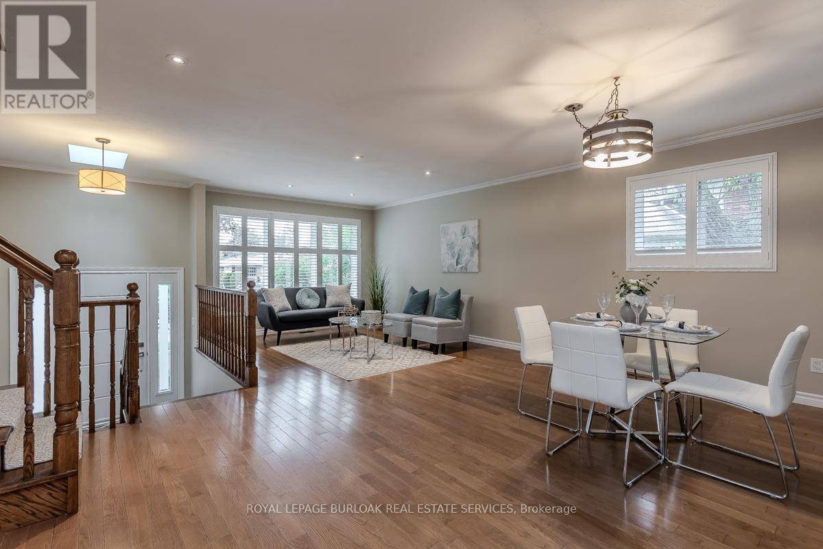 Burlington (lasalle), ON L7T4C9,1128 DOWLAND CRESCENT
