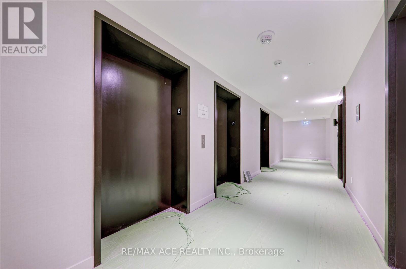 Mississauga (city Centre), ON L5B0N4,4023 The Exchange #1508