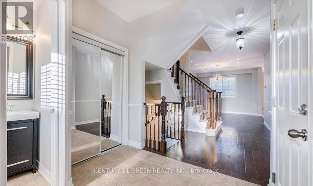 Milton (cl Clarke), ON L9T8L8,569 MURRAY MEADOWS PLACE