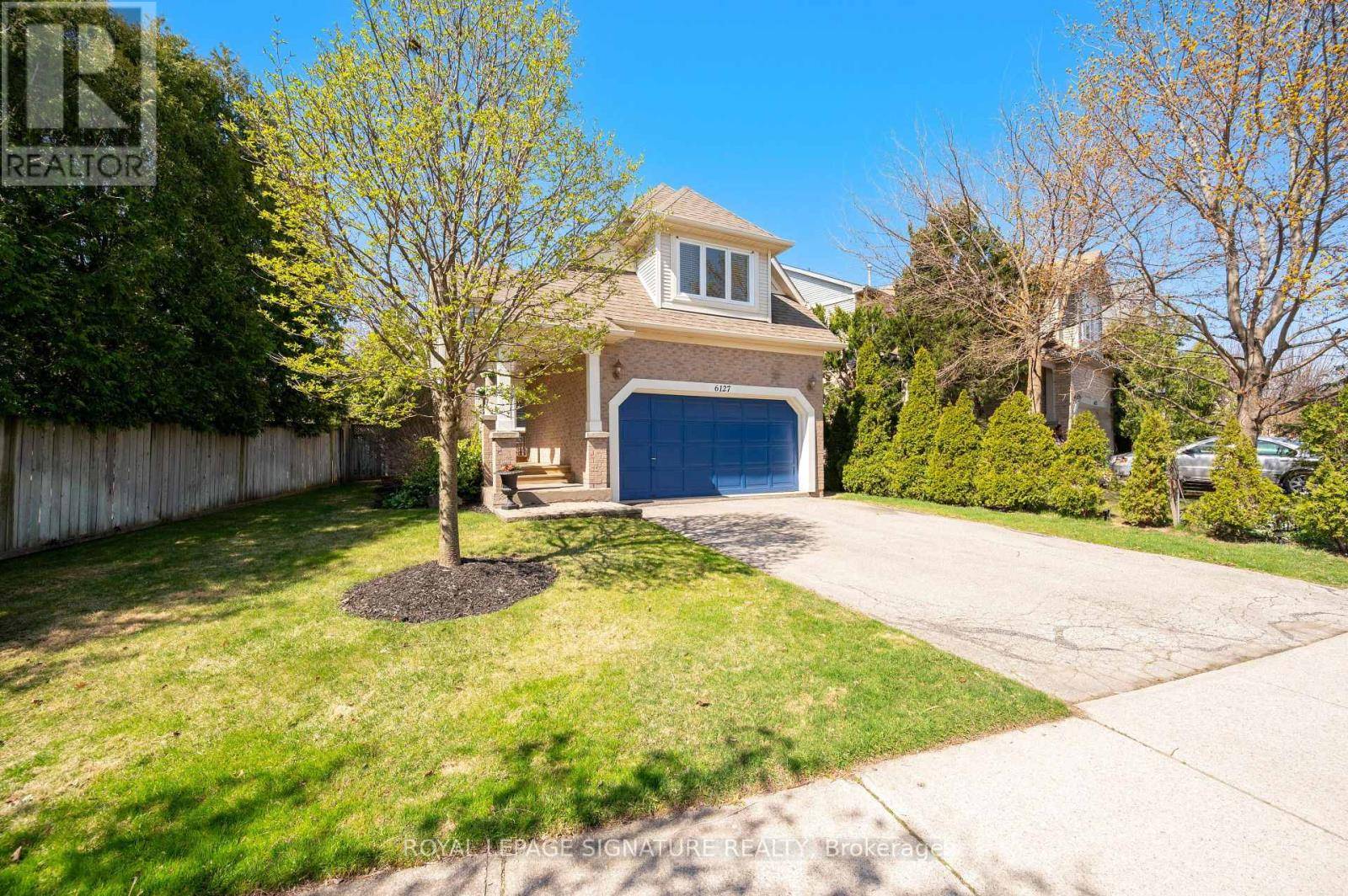 Mississauga (central Erin Mills), ON L5M5K7,6127 LEESIDE CRESCENT