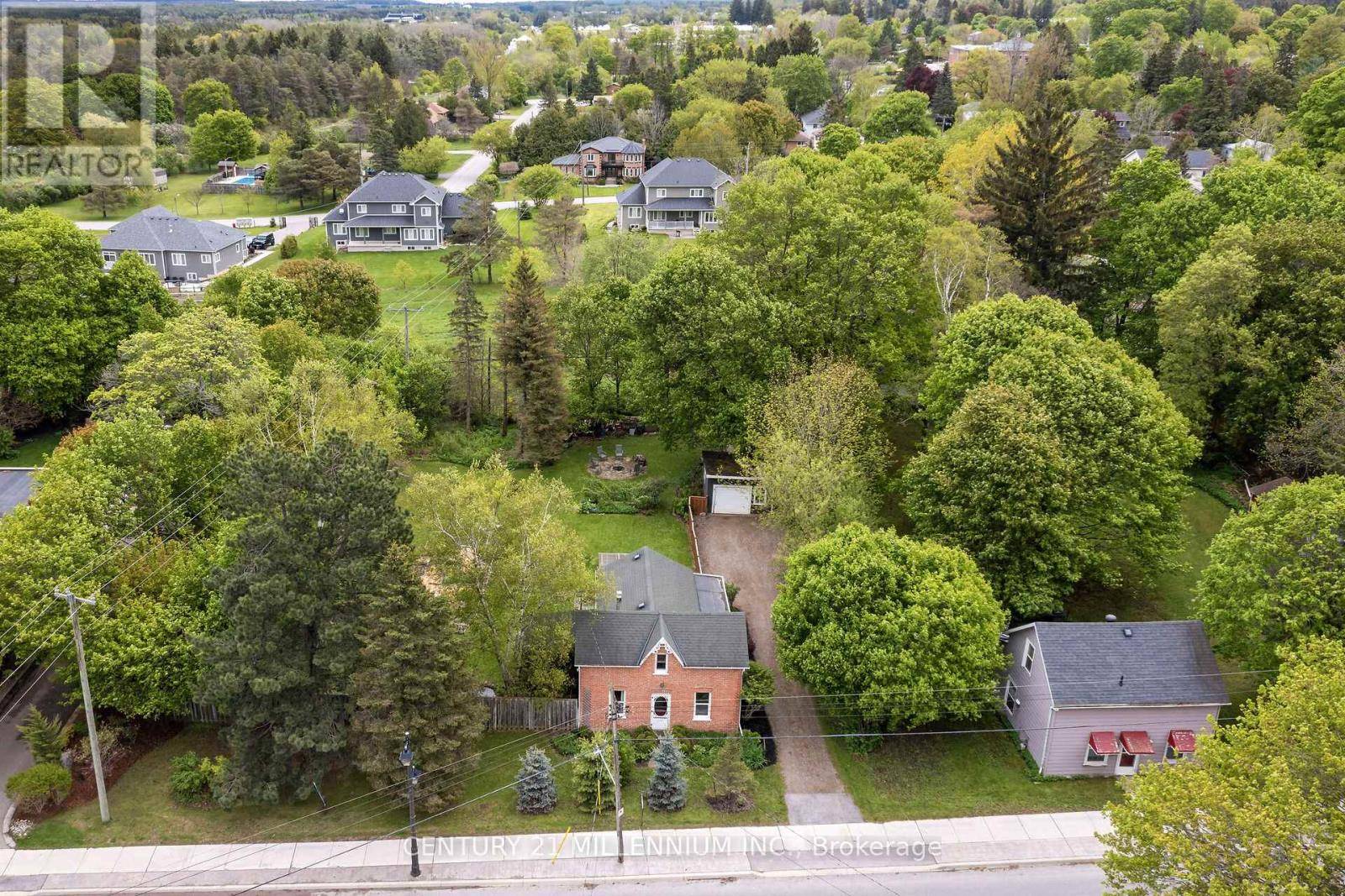 Caledon (alton), ON L7K0C2,1551 QUEEN STREET E