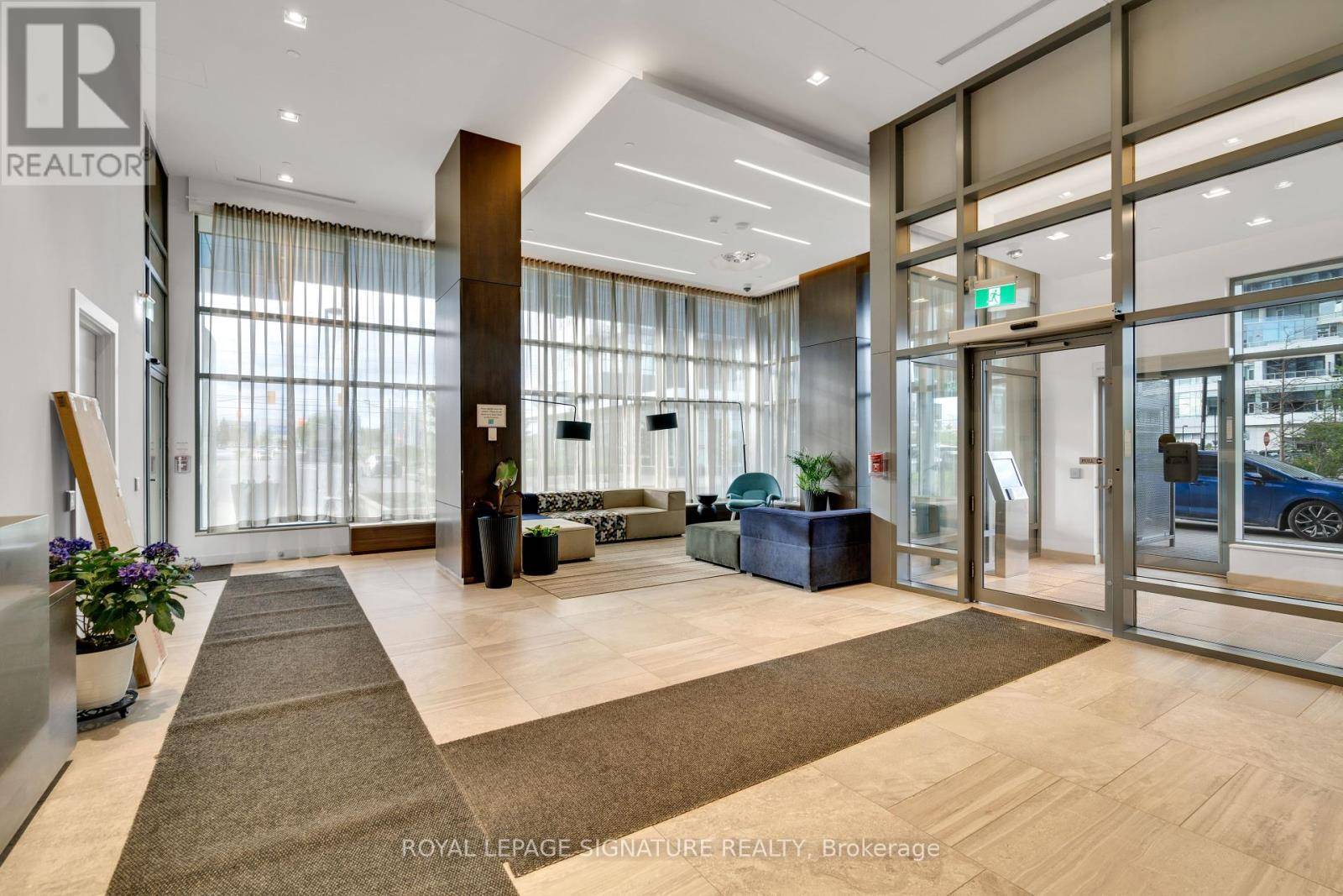 Mississauga (central Erin Mills), ON L5M0Y3,2560 Eglinton AVE West #610