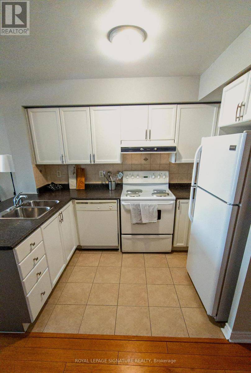 Mississauga (city Centre), ON L5B4M2,33 Elm DR #1007
