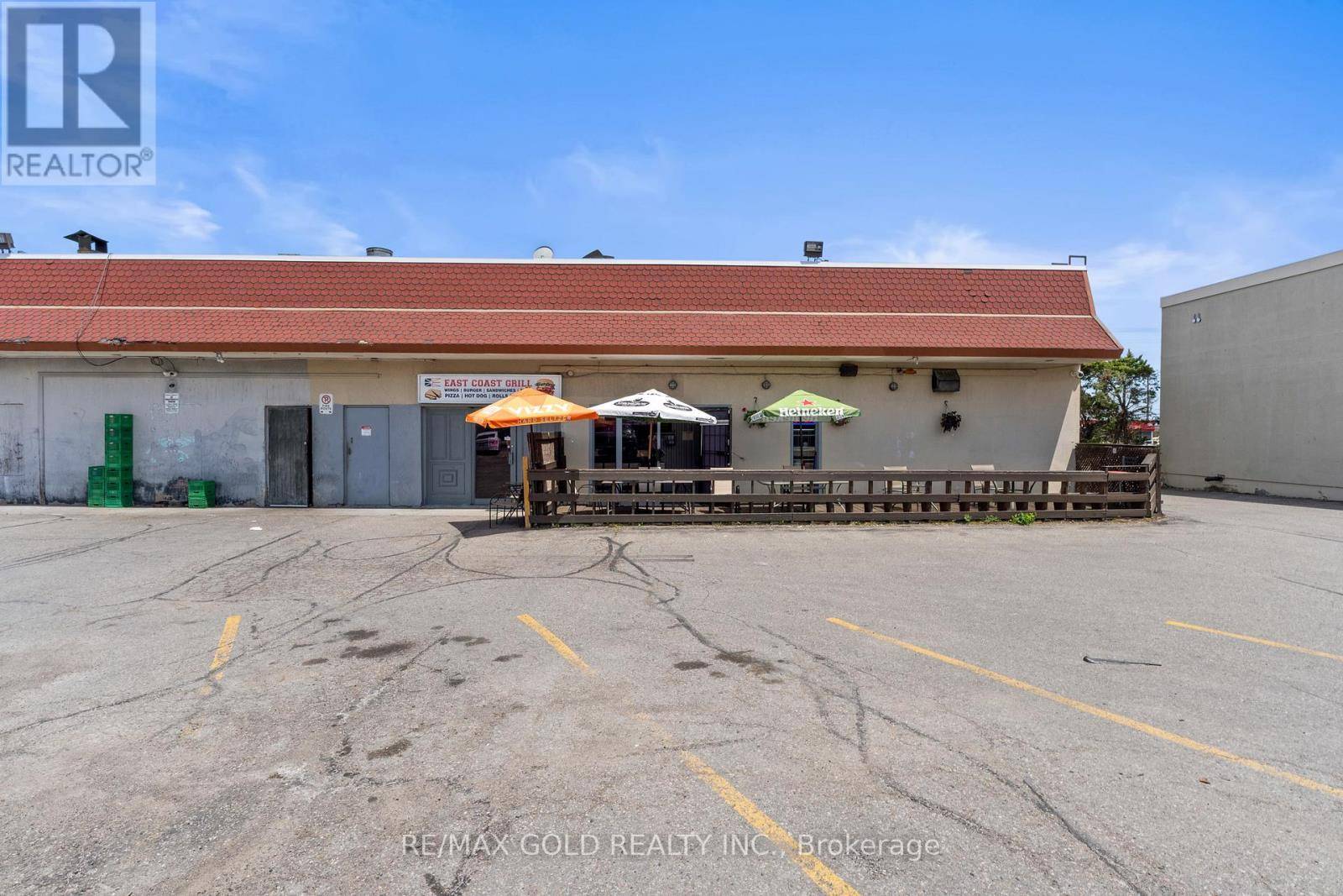 Brampton (brampton East), ON L6W3G3,107 Kennedy RD South #13