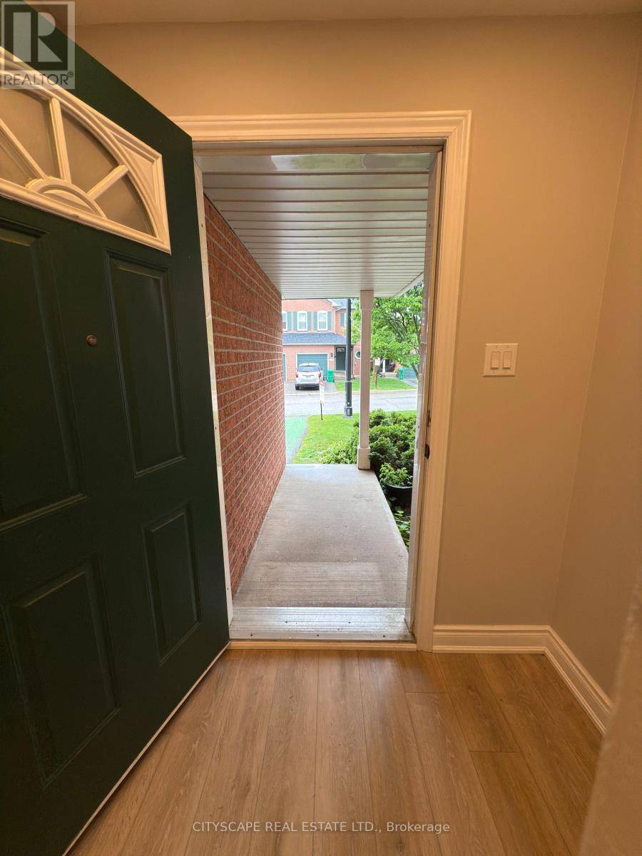 Mississauga (central Erin Mills), ON L5M5P2,5659 Glen Erin DR #58