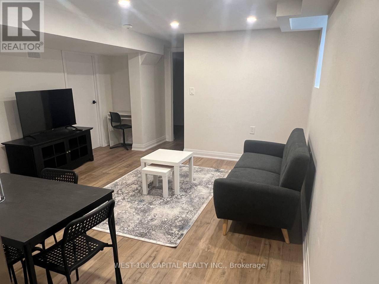 Mississauga (erin Mills), ON L5L4M6,3435 BRETT ROAD