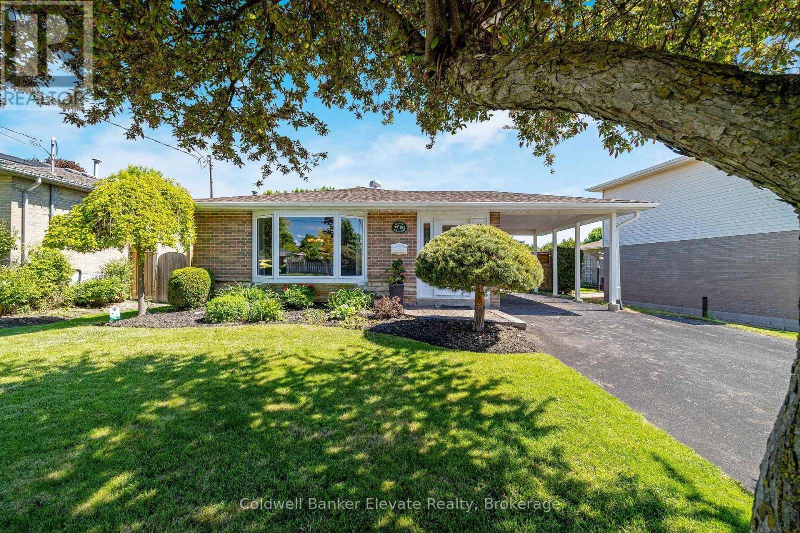 Halton Hills (georgetown), ON L7G4E4,183 DELREX BOULEVARD