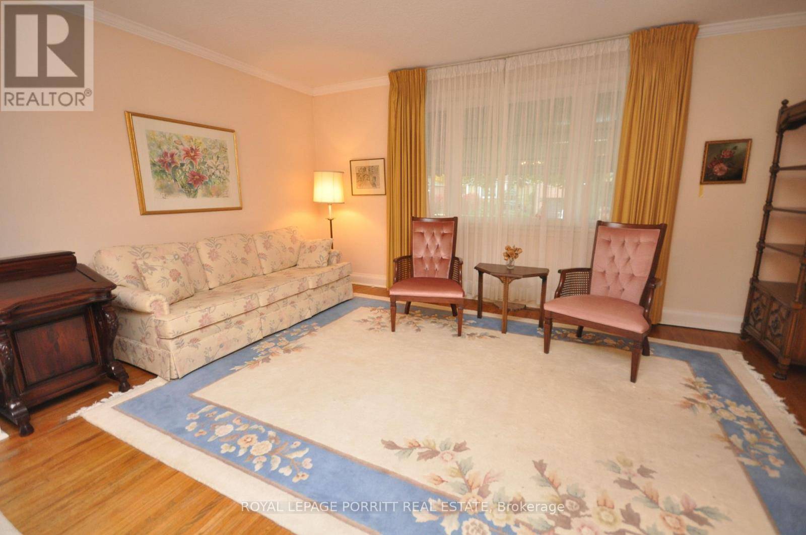 Toronto (alderwood), ON M8W2P4,42 ECKER DRIVE
