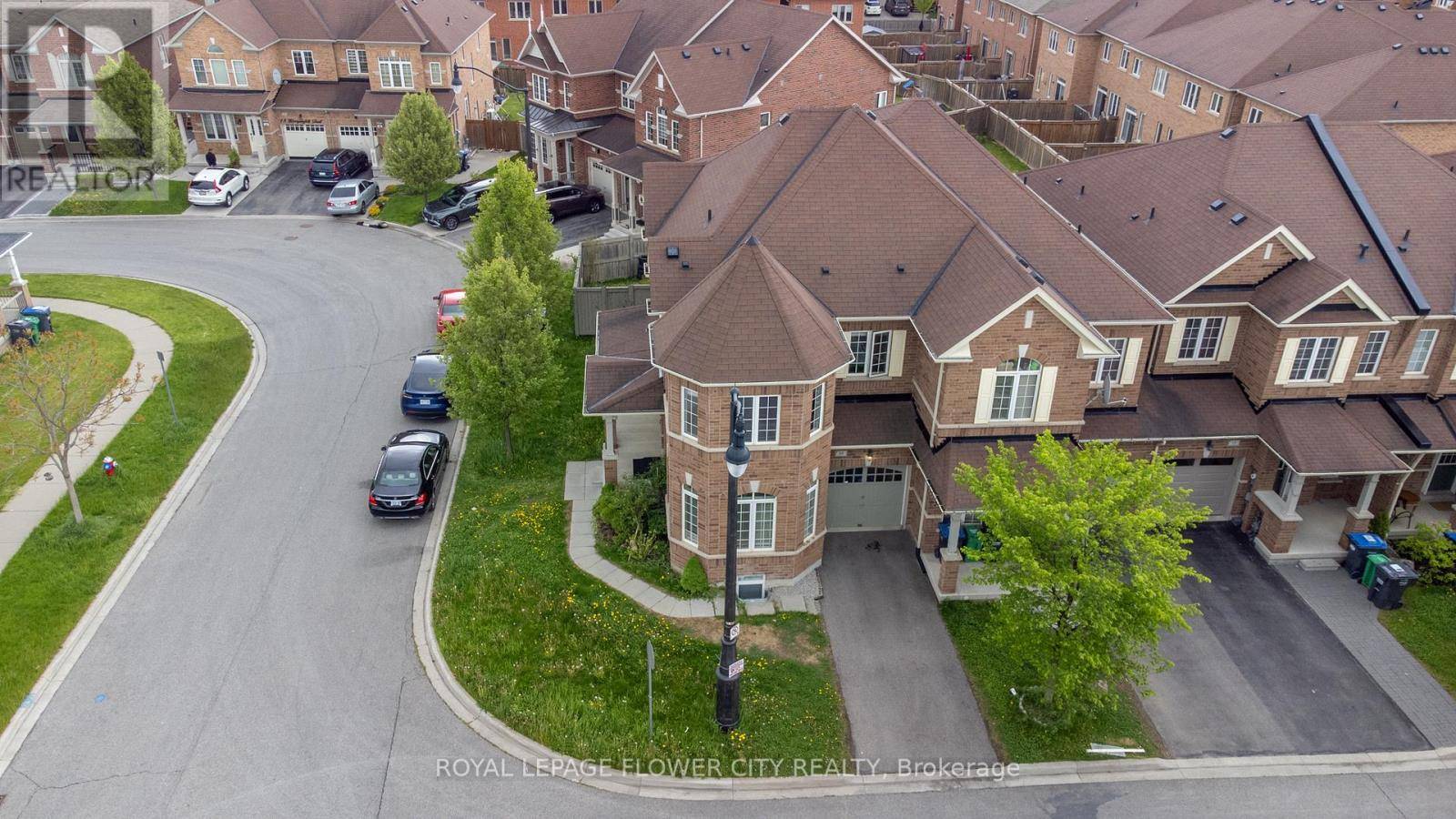 Brampton (northwest Brampton), ON L7A0Z9,19 PRIMO ROAD