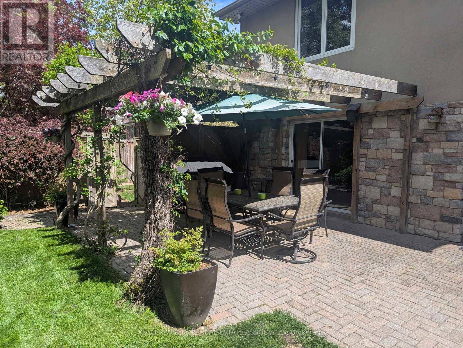 Mississauga (lorne Park), ON L5J1T3,1443 BIRCHWOOD DRIVE