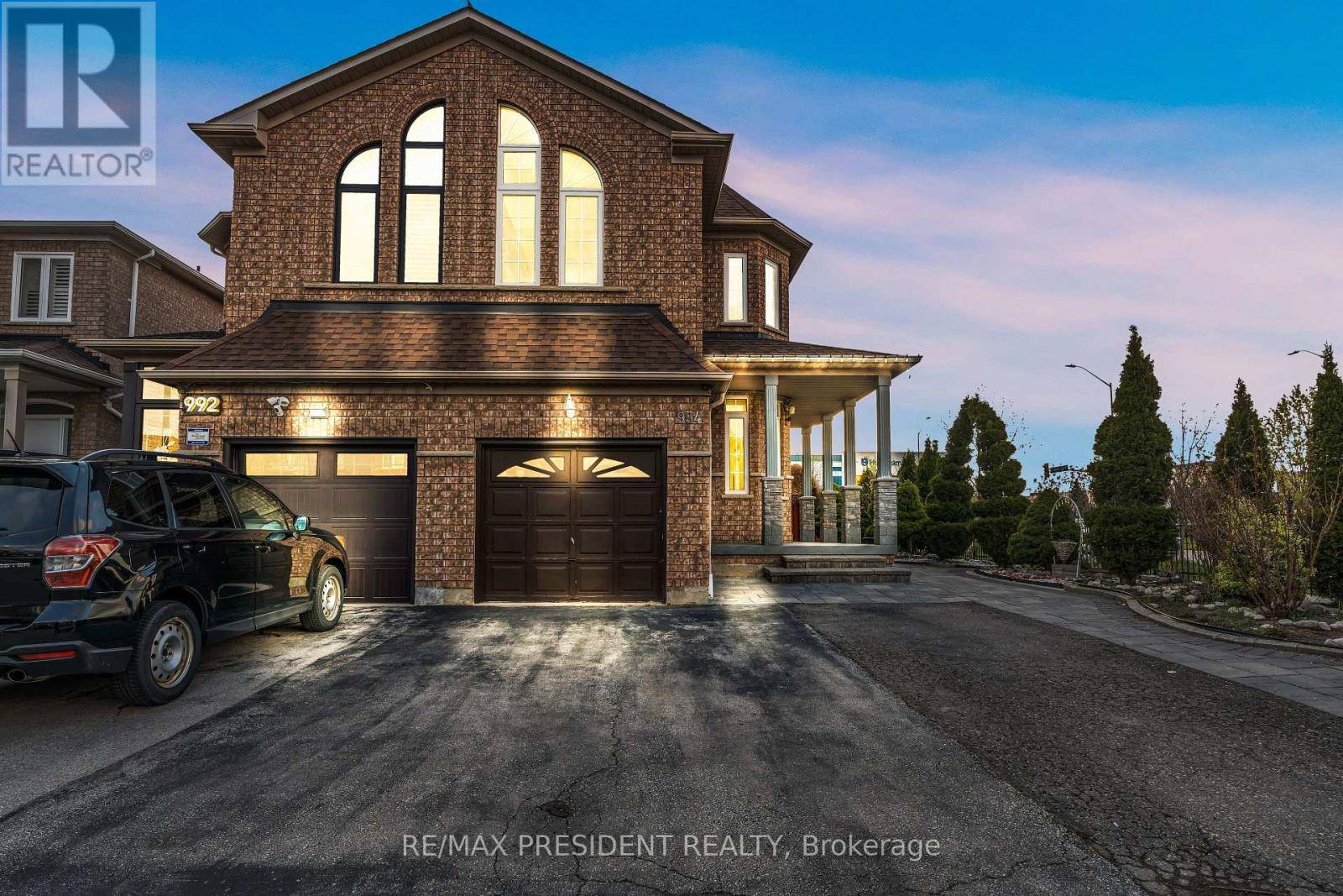 Mississauga (east Credit), ON L5V2P7,994 LEDBURY CRESCENT