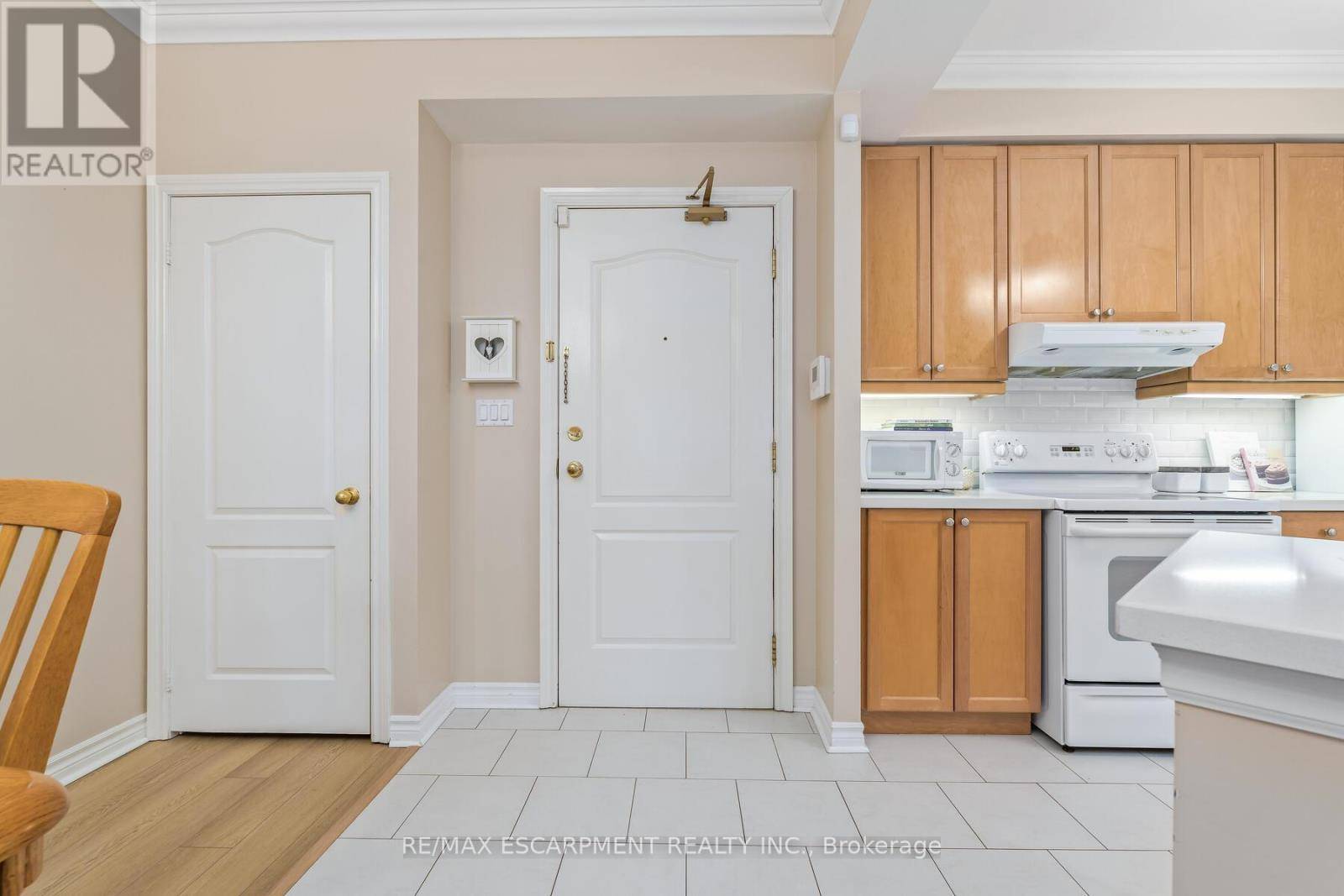 Mississauga (applewood), ON L5A4N5,3351 Cawthra RD #116