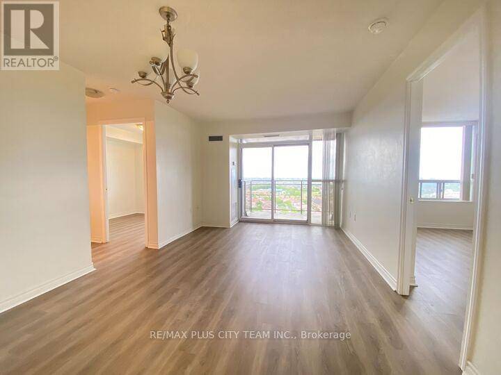 Mississauga (hurontario), ON L5R4G9,55 Strathaven DR #1901