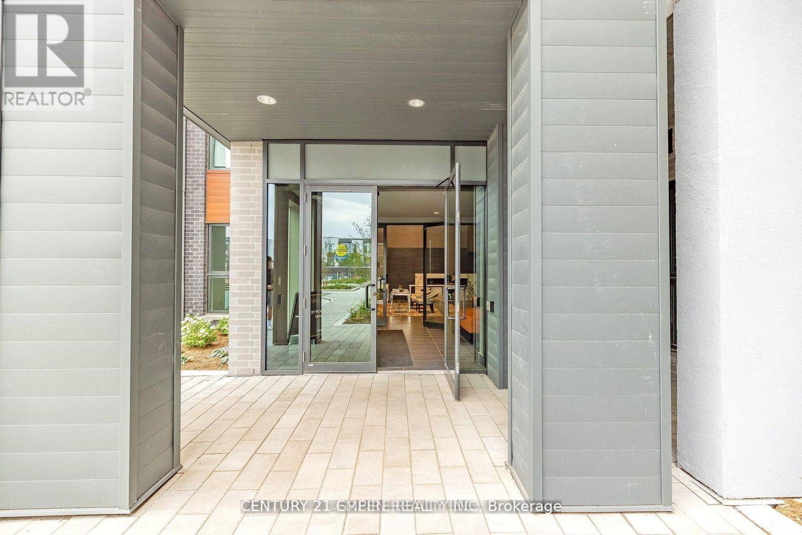 Oakville (oa Rural Oakville), ON L6M5N4,95 Dundas ST West #503