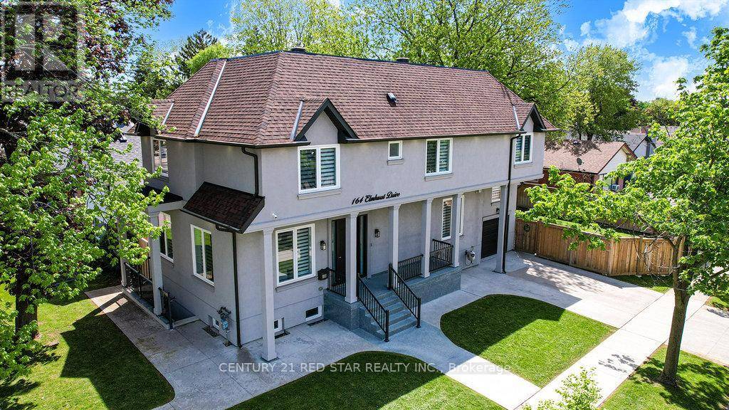 Toronto (rexdale-kipling), ON M9W2K6,164 ELMHURST DRIVE