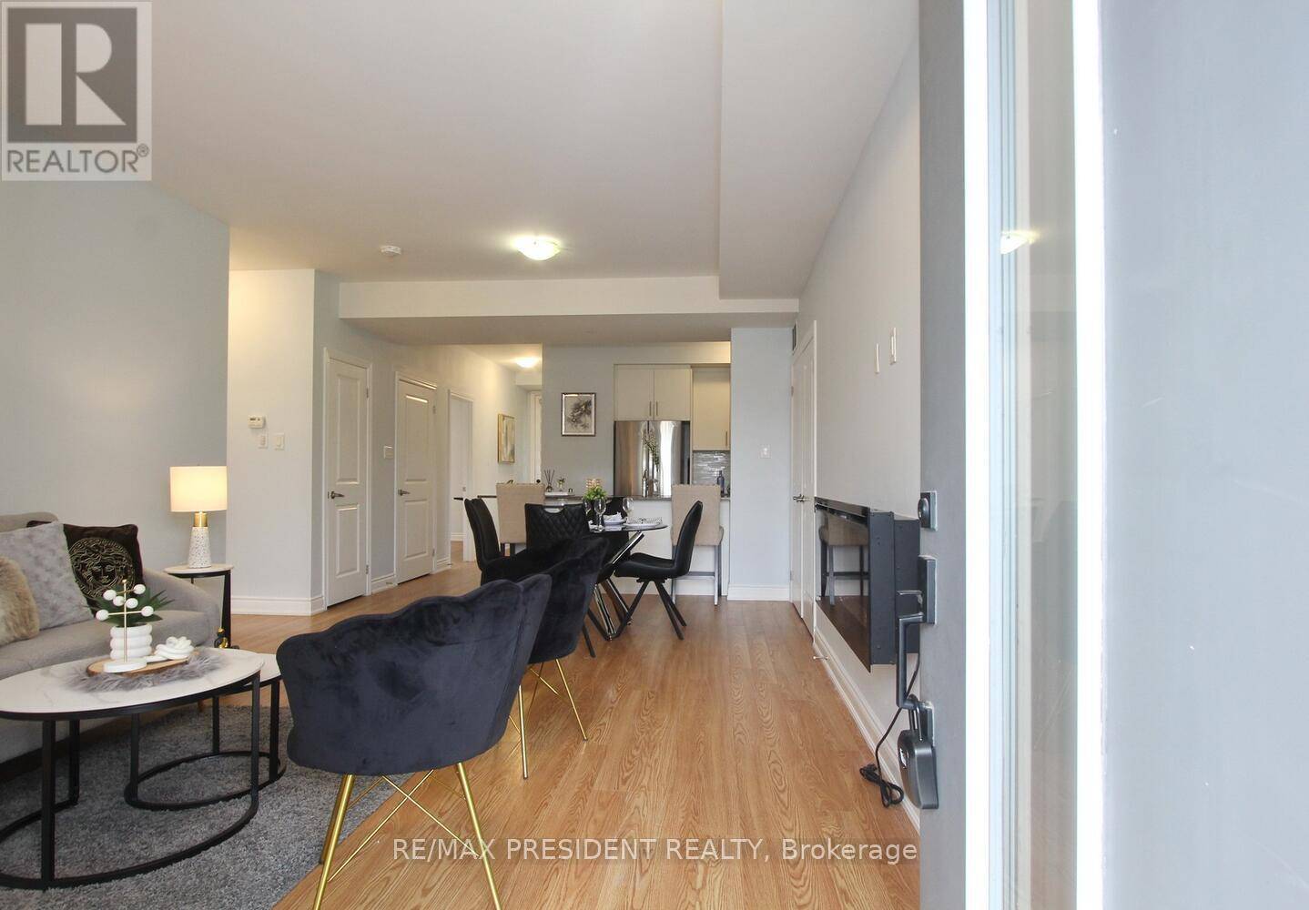 Brampton (bram West), ON L6Y6G1,80 KNOTSBERRY CIR #69