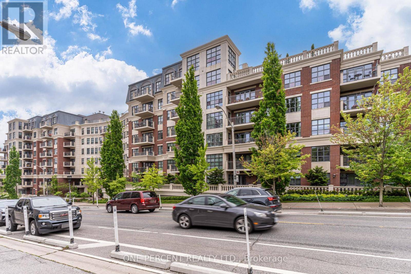 Toronto (stonegate-queensway), ON M8X3A1,2855 Bloor ST West #PH1