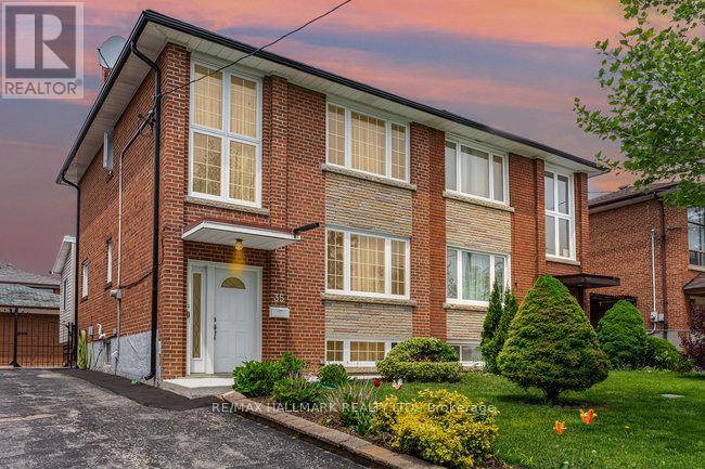 Toronto (rockcliffe-smythe), ON M6N2M7,35 CLAIRTON CRESCENT