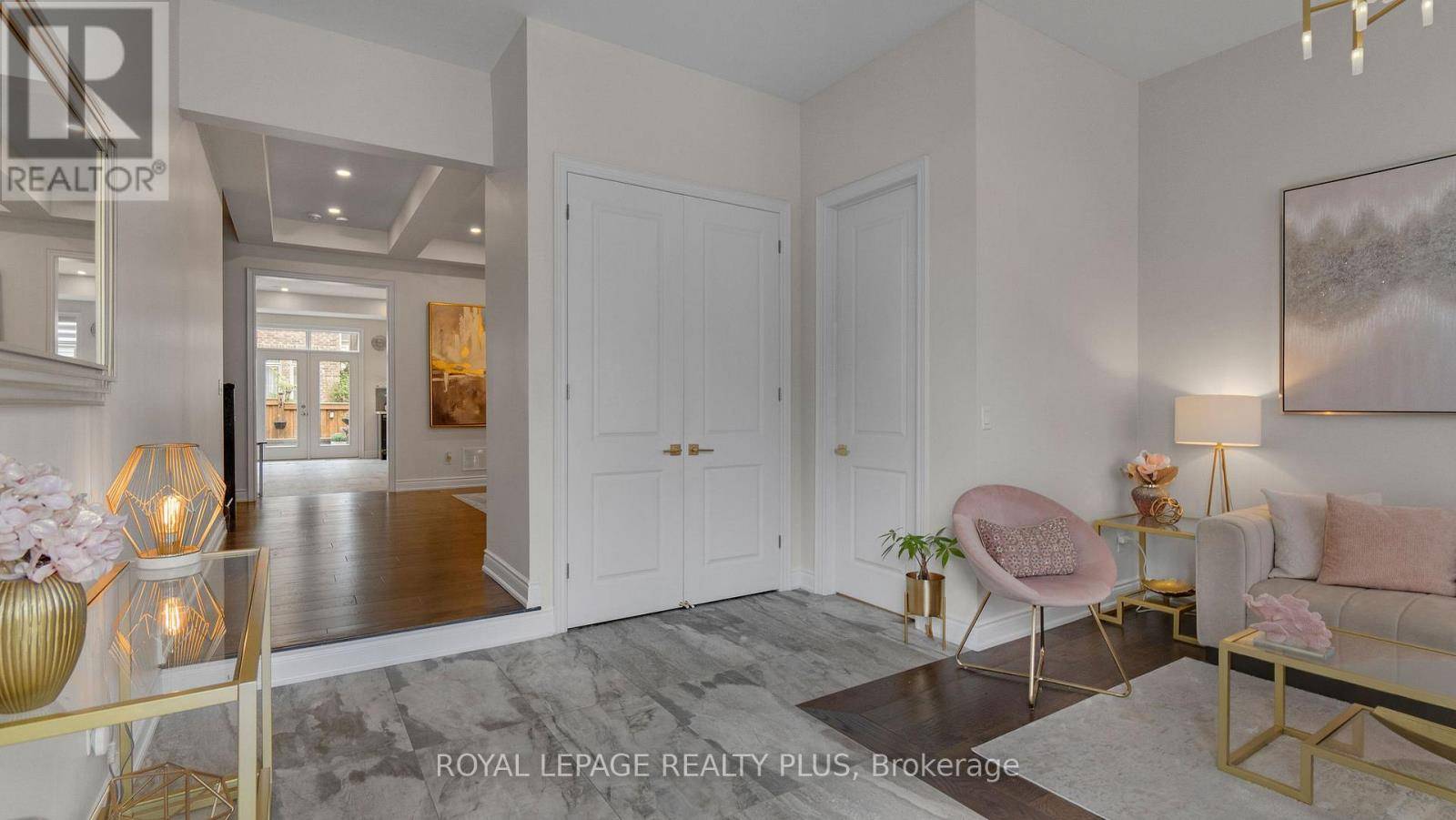 Oakville (go Glenorchy), ON L6H0T9,3129 PARSONAGE CRESCENT