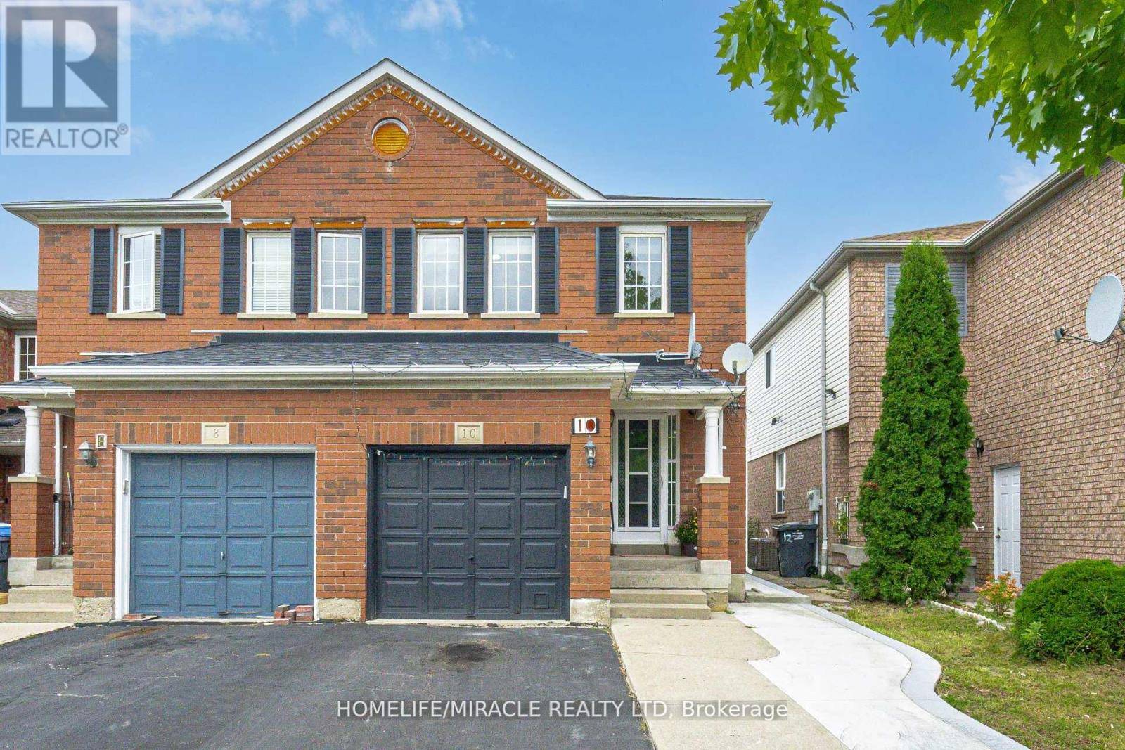 Brampton (sandringham-wellington North), ON L6R2E7,10 HACKBERRY GATE