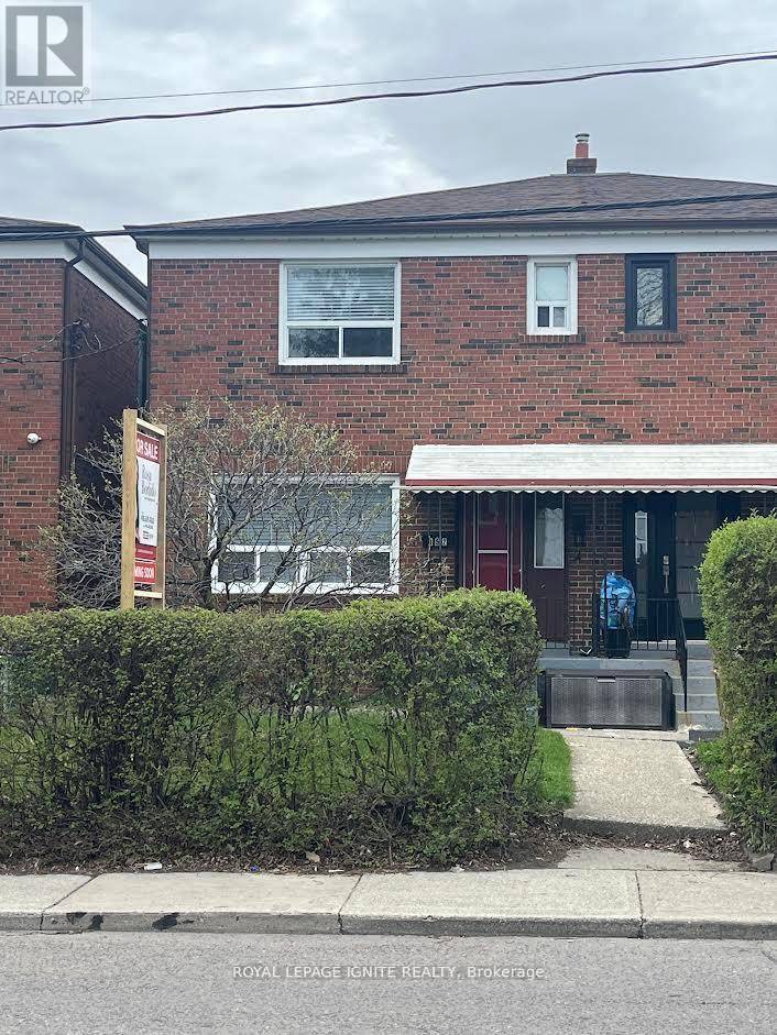 Toronto (rockcliffe-smythe), ON M6N3W2,852 RUNNYMEDE ROAD