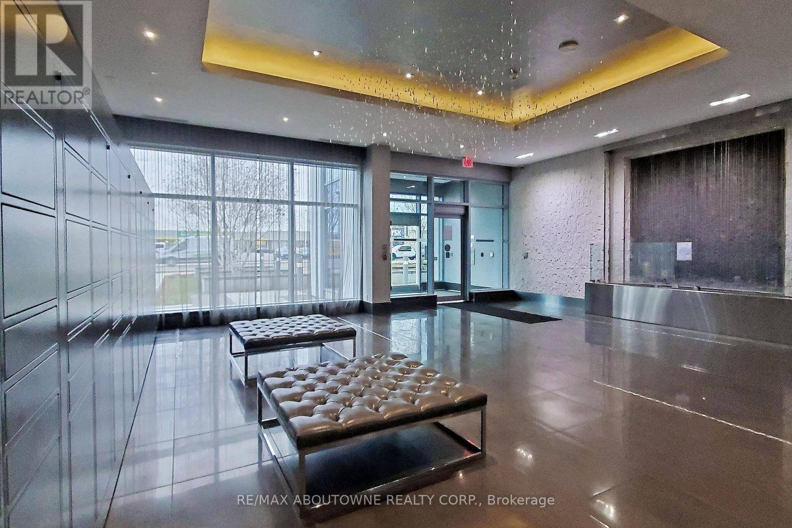 Oakville (qe Queen Elizabeth), ON L6K3R6,55 speers RD #1007
