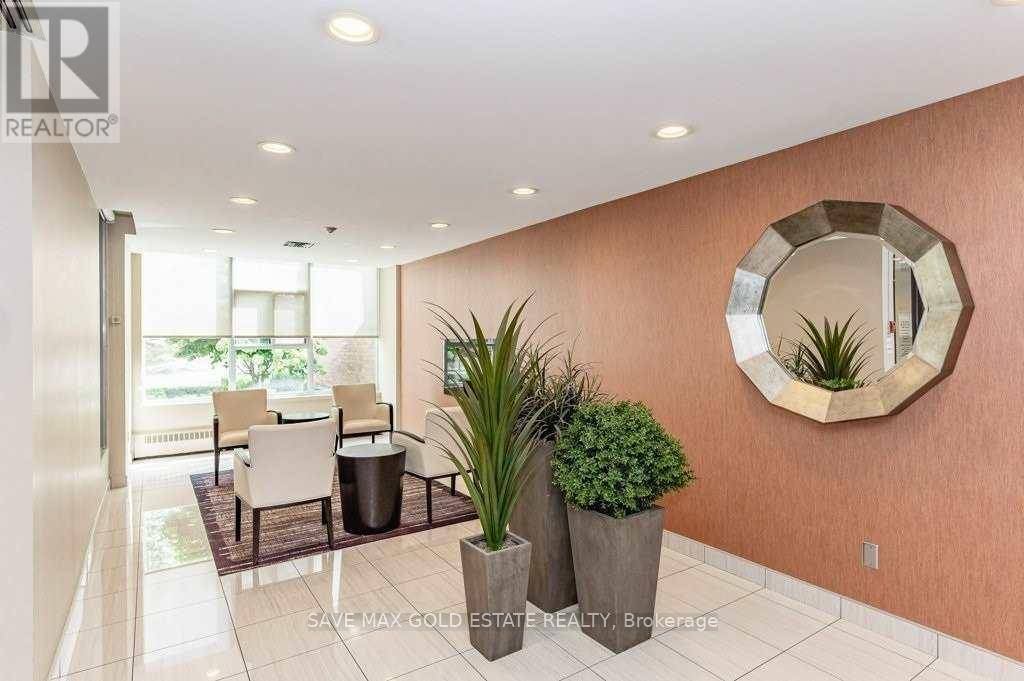 Mississauga (meadowvale), ON L5N2P2,2665 Windwood DR #804
