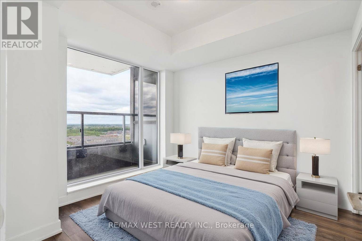 Oakville (ro River Oaks), ON L6H3R6,297 Oak Walk DR #2406