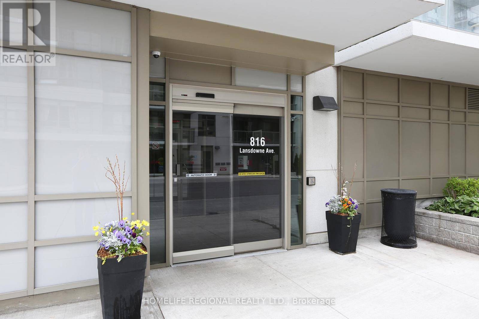 Toronto (dovercourt-wallace Emerson-junction), ON M6H4K6,816 Lansdowne AVE #1015