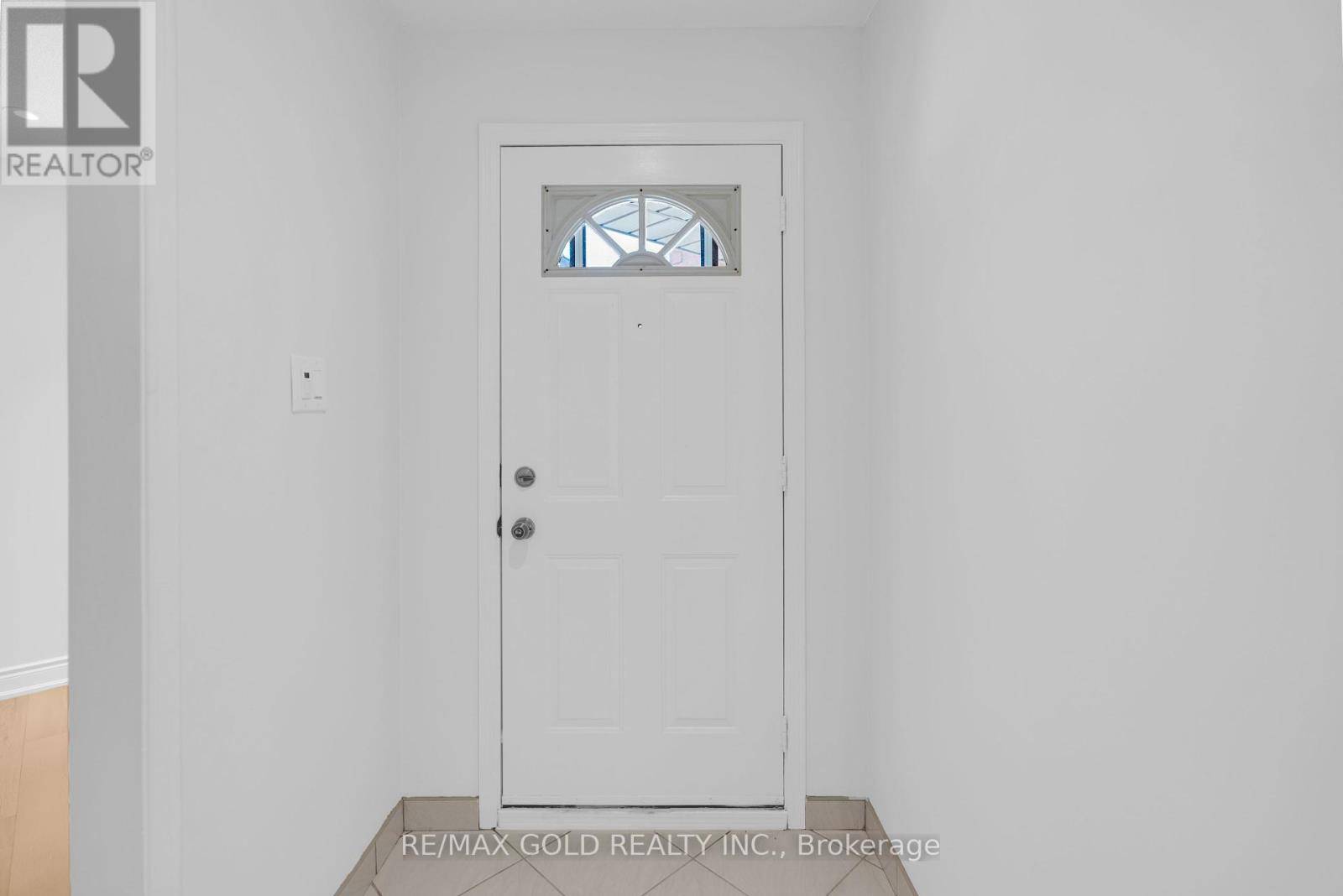 Brampton (northwood Park), ON L6X3Z9,78 CANDY CRESCENT