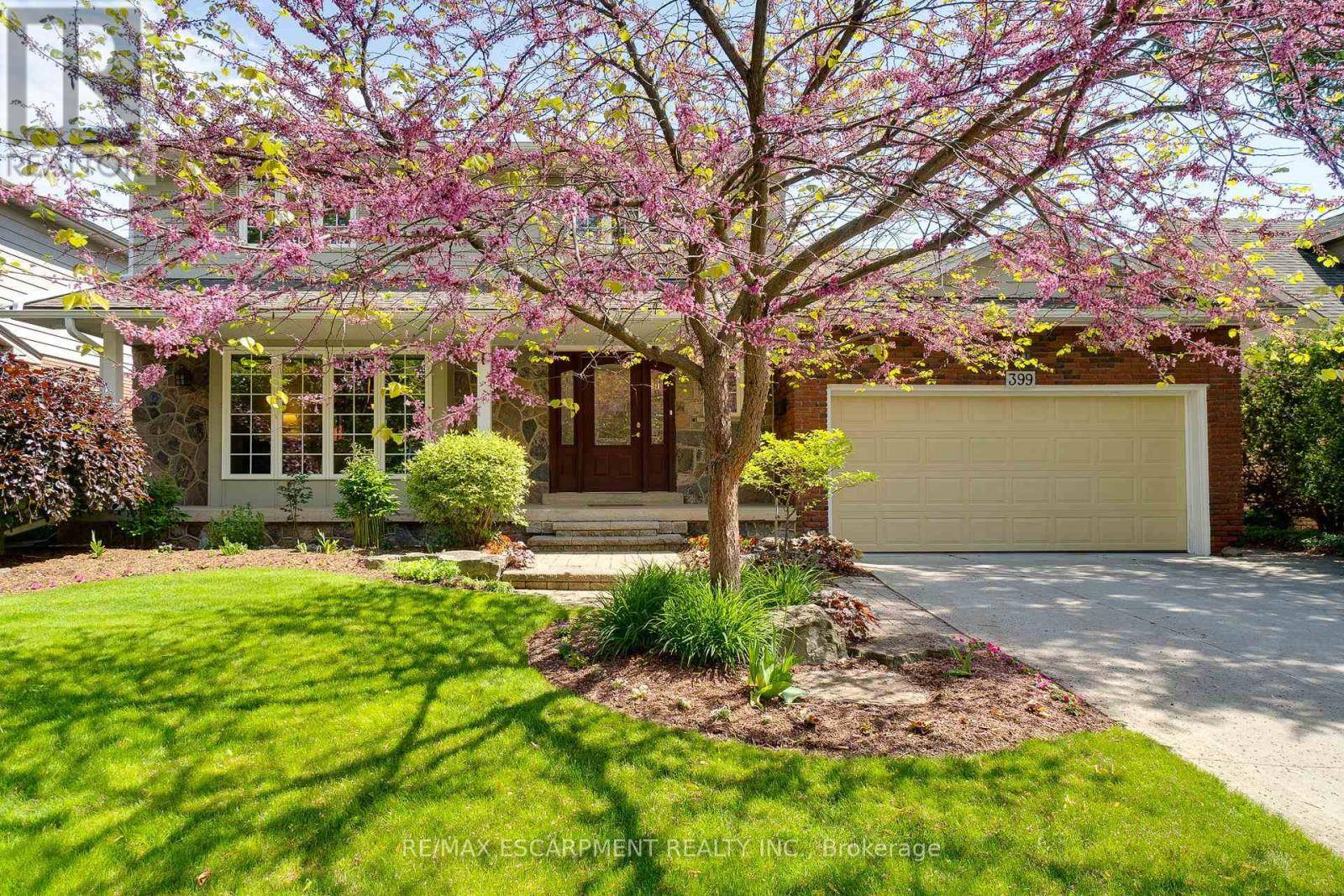 Burlington (shoreacres), ON L7L2K2,399 GOODRAM DRIVE