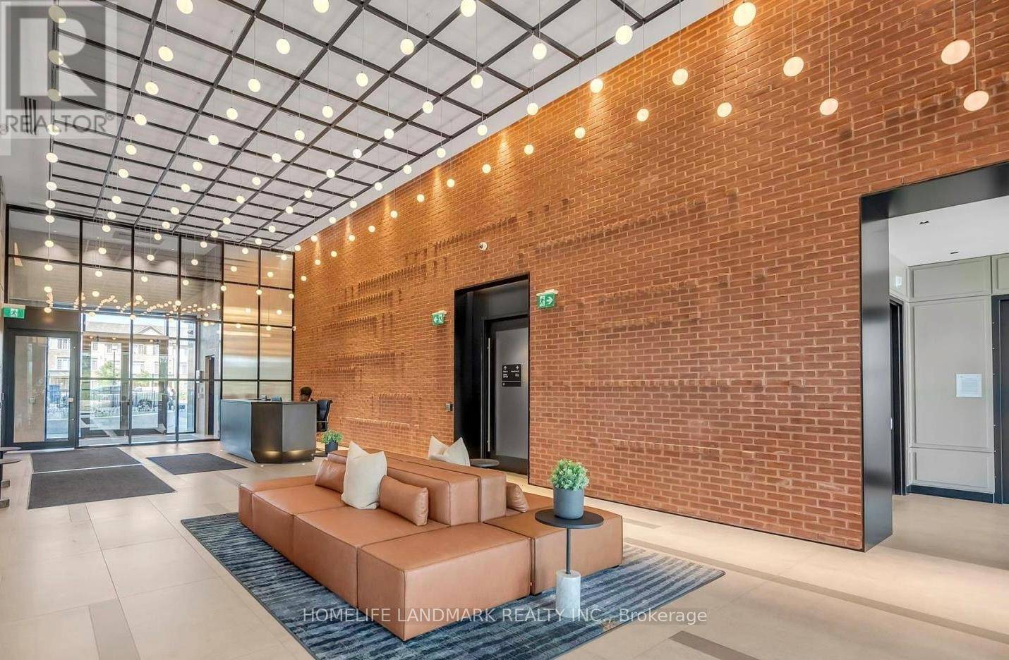 Oakville (jm Joshua Meadows), ON L6H7W6,3220 William Coltson AVE #511