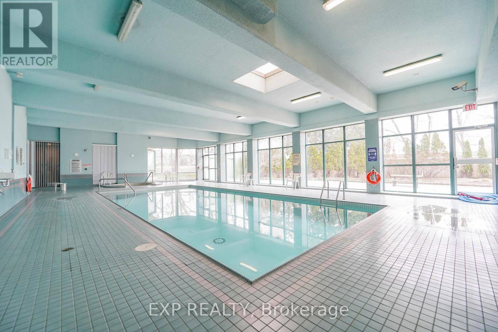 Mississauga (hurontario), ON L5R3R4,4450 Tucana CT #1003