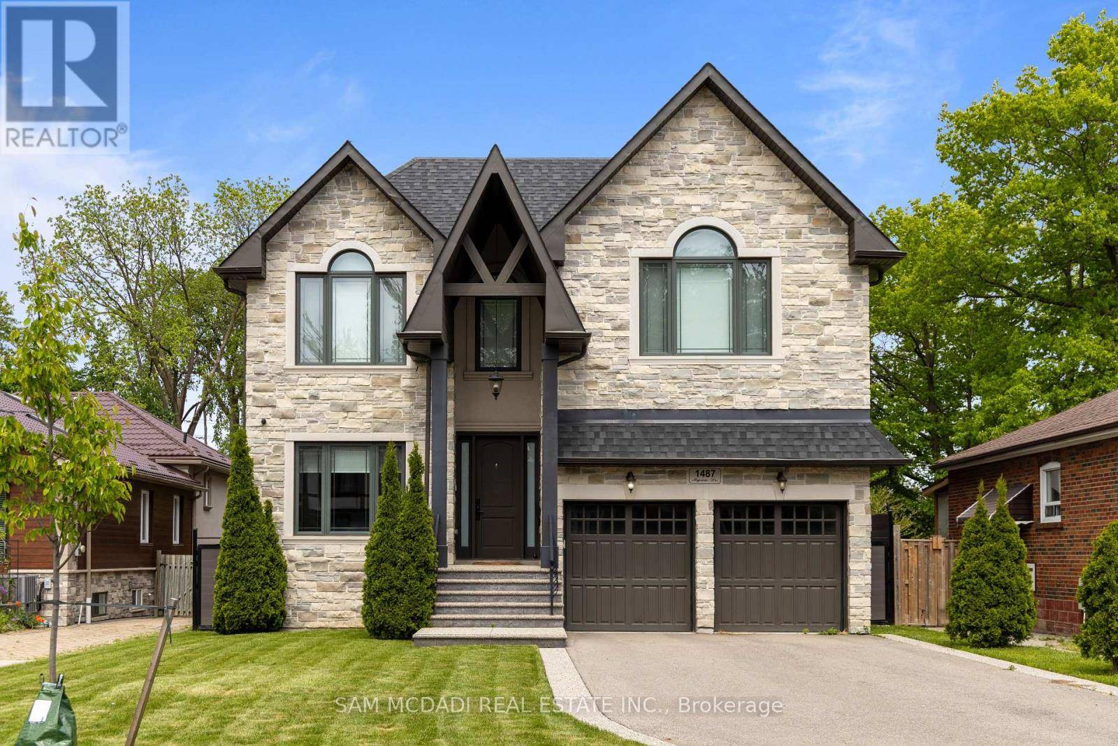 Mississauga (lakeview), ON L5E2N5,1487 MYRON DRIVE