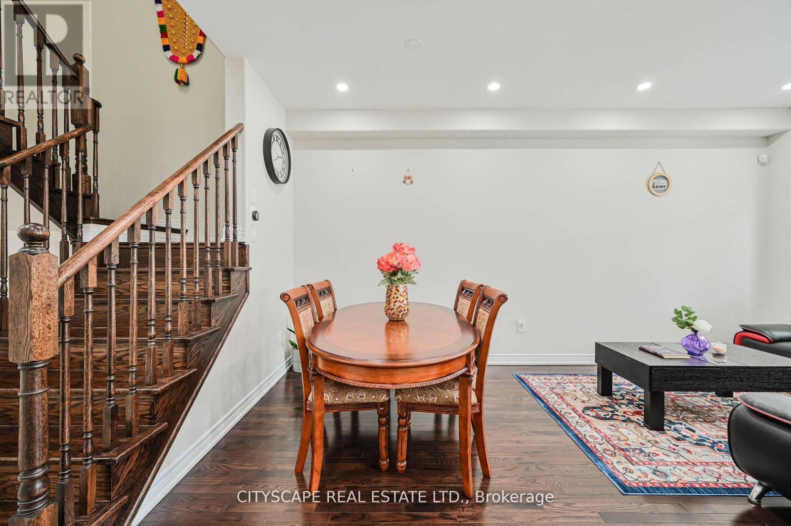 Brampton (bram West), ON L6Y0V5,26 MERRICKVILLE WAY