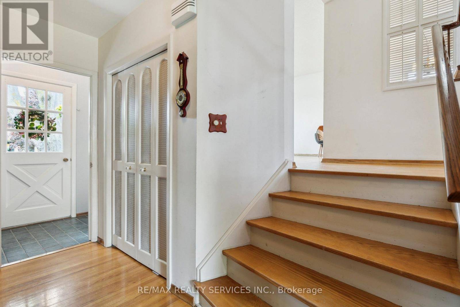Brampton (brampton East), ON L6W2S3,25 MELVILLE CRESCENT