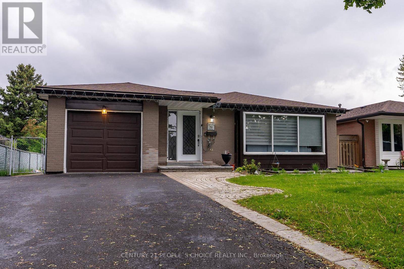 Brampton (northgate), ON L6S1G1,70 GLEBE CRESCENT