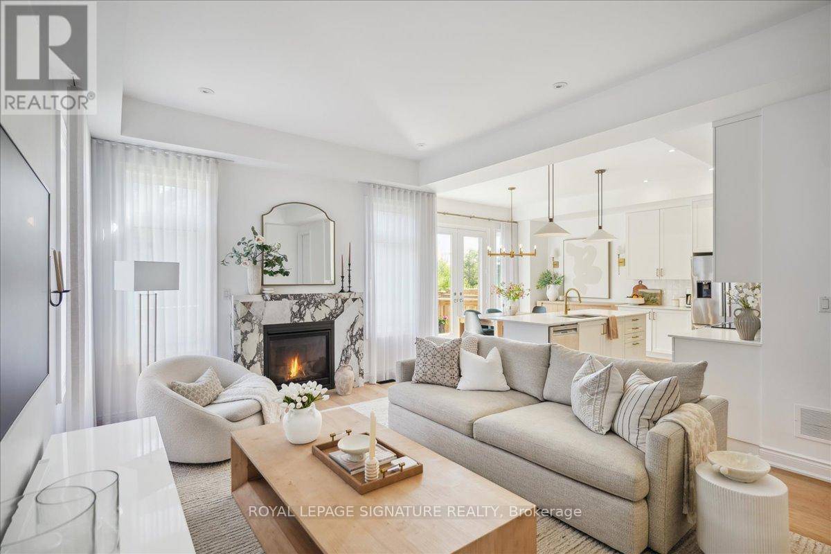 Oakville (ga Glen Abbey), ON L6M5M4,1171 QUEENS PLATE ROAD