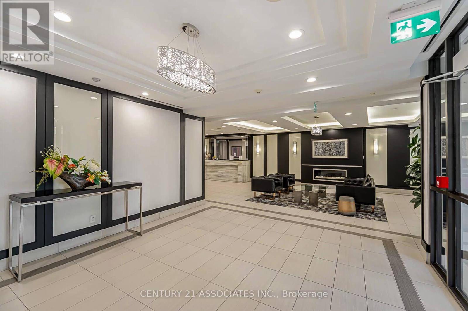 Toronto (york University Heights), ON M3J0G8,1070 Sheppard AVE West #309
