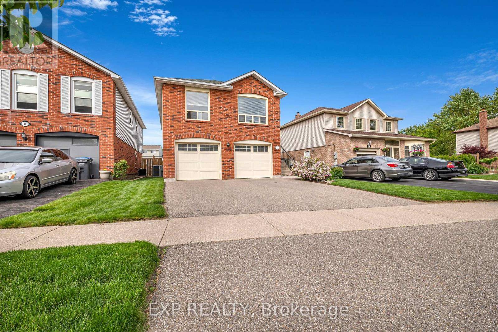 Brampton (bramalea West Industrial), ON L6T4R9,47 FLORIBUNDA CRESCENT
