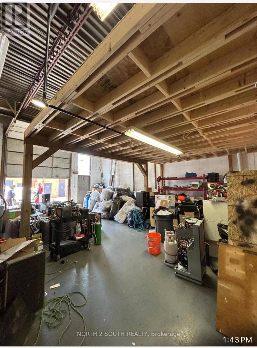 Toronto (glenfield-jane Heights), ON M3N2Z4,750 Oakdale RD #17