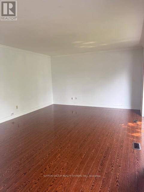 Brampton (northwood Park), ON L6X2L5,51 Windermere CT #Upper