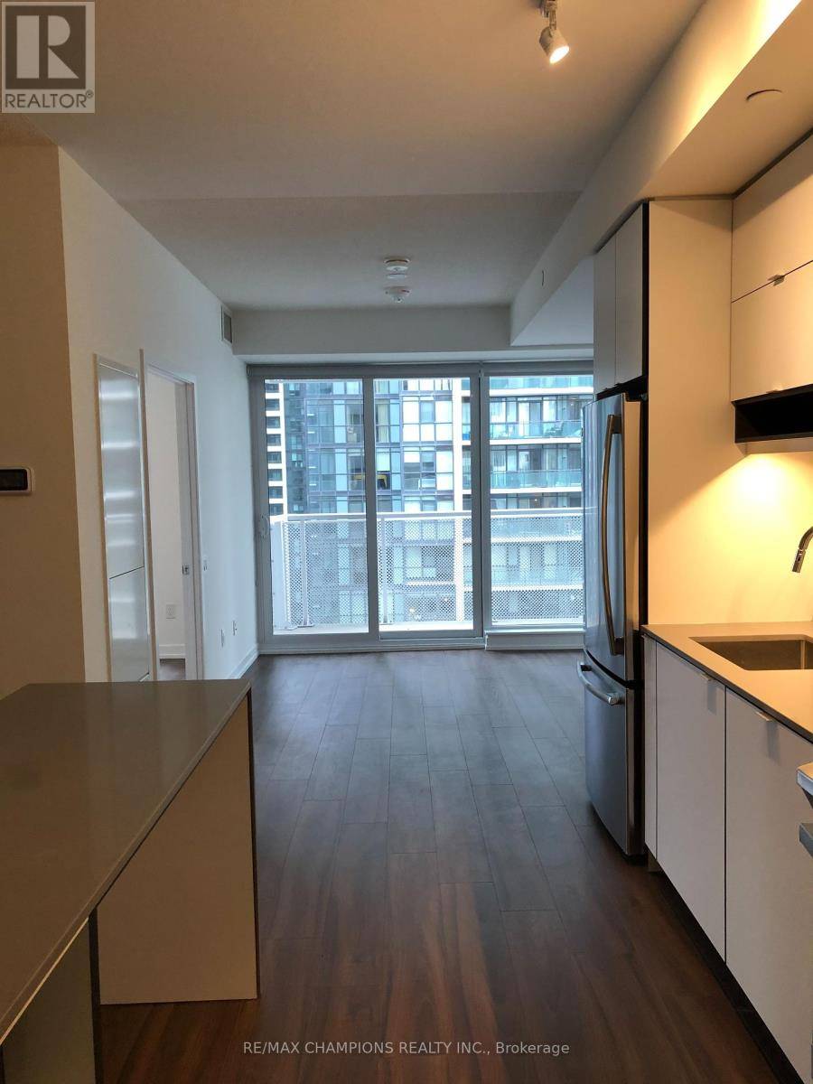 Mississauga (city Centre), ON L5B0L4,4065 Confederation Pkwy #1402