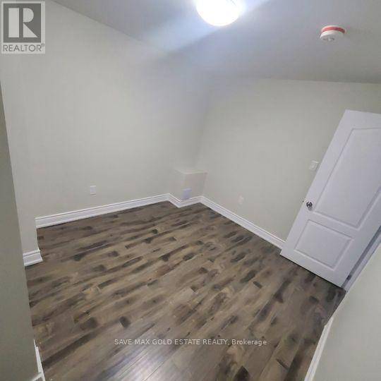 Brampton (northwest Brampton), ON L7A0G2,57 Robert Parkinson DR #Lower