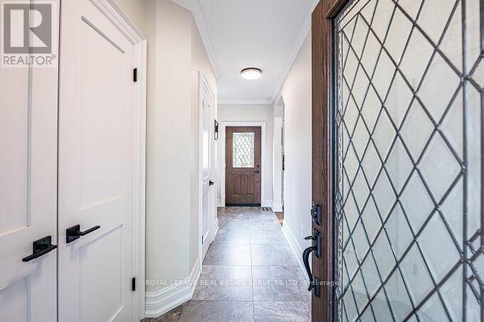 Mississauga (cooksville), ON L5A1G2,500 CHANTENAY DRIVE