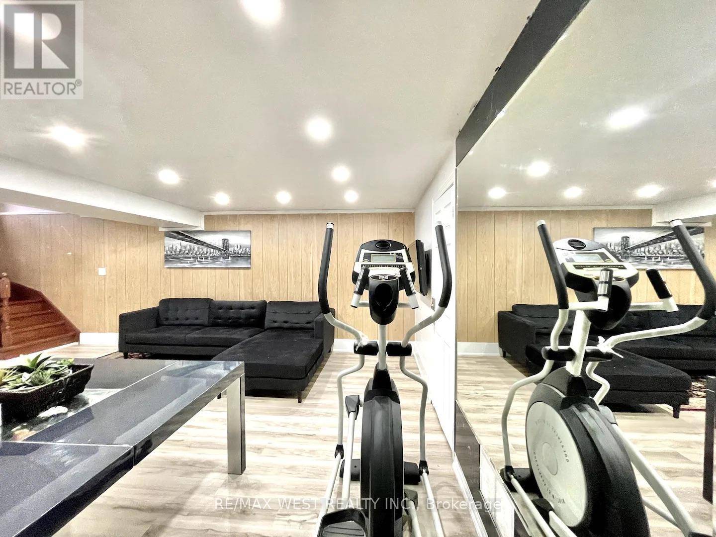Mississauga (churchill Meadows), ON L5M6V7,5795 Tenth Line West #LOWER